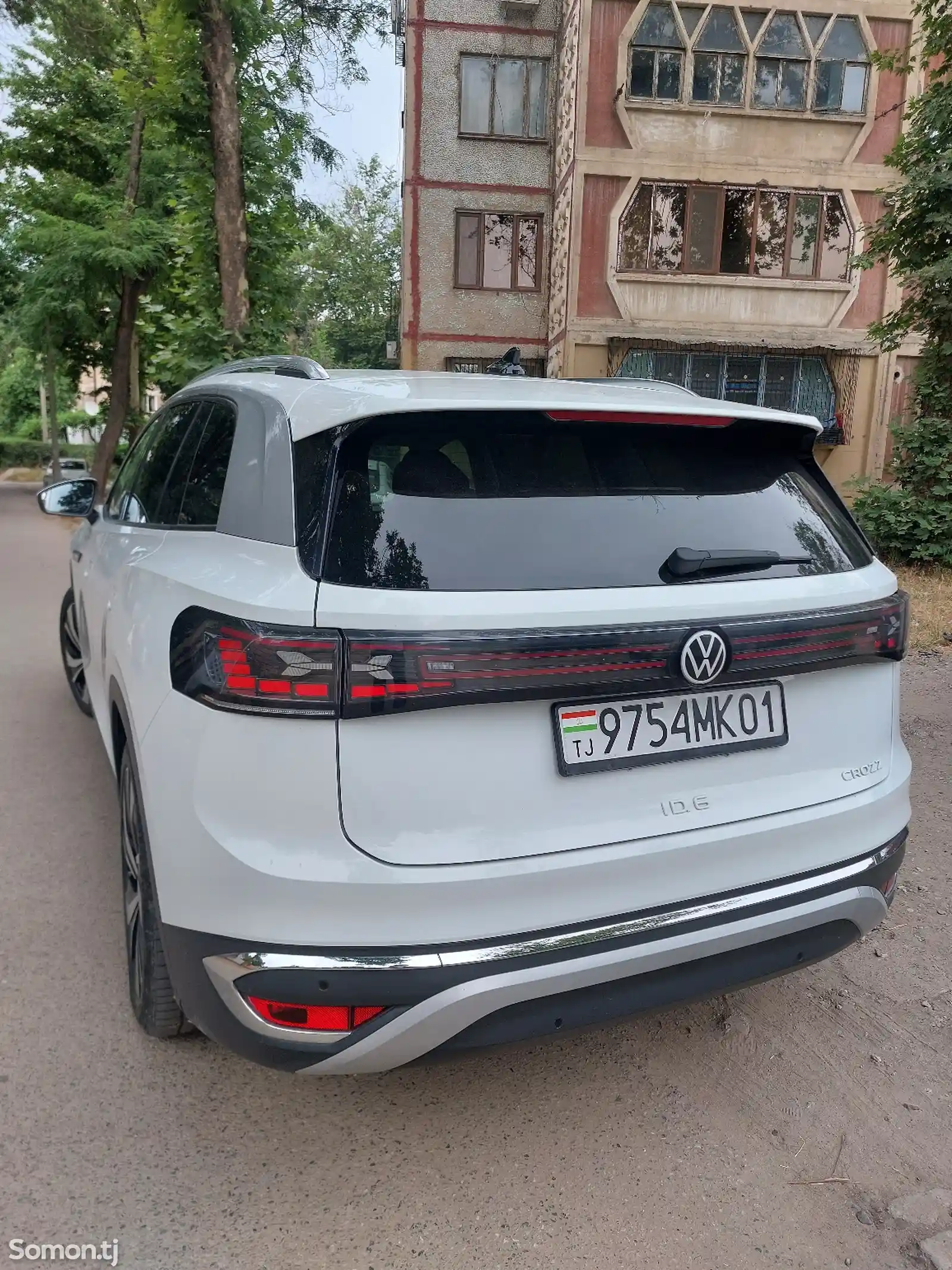 Volkswagen ID.6, 2022-1