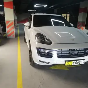 Porsche Cayenne, 2016