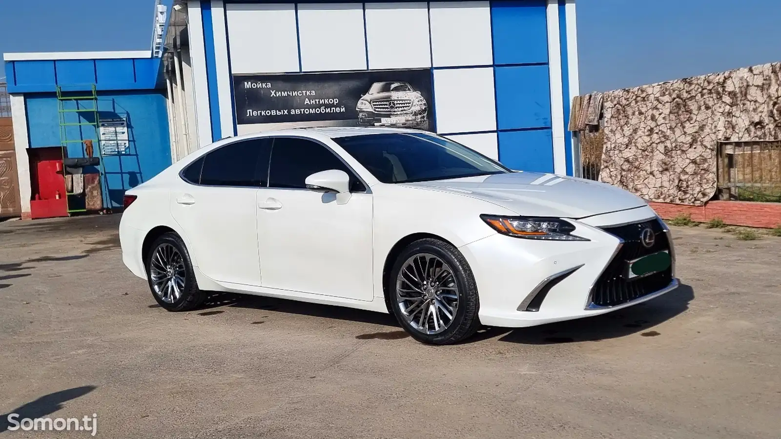 Lexus ES series, 2015-1