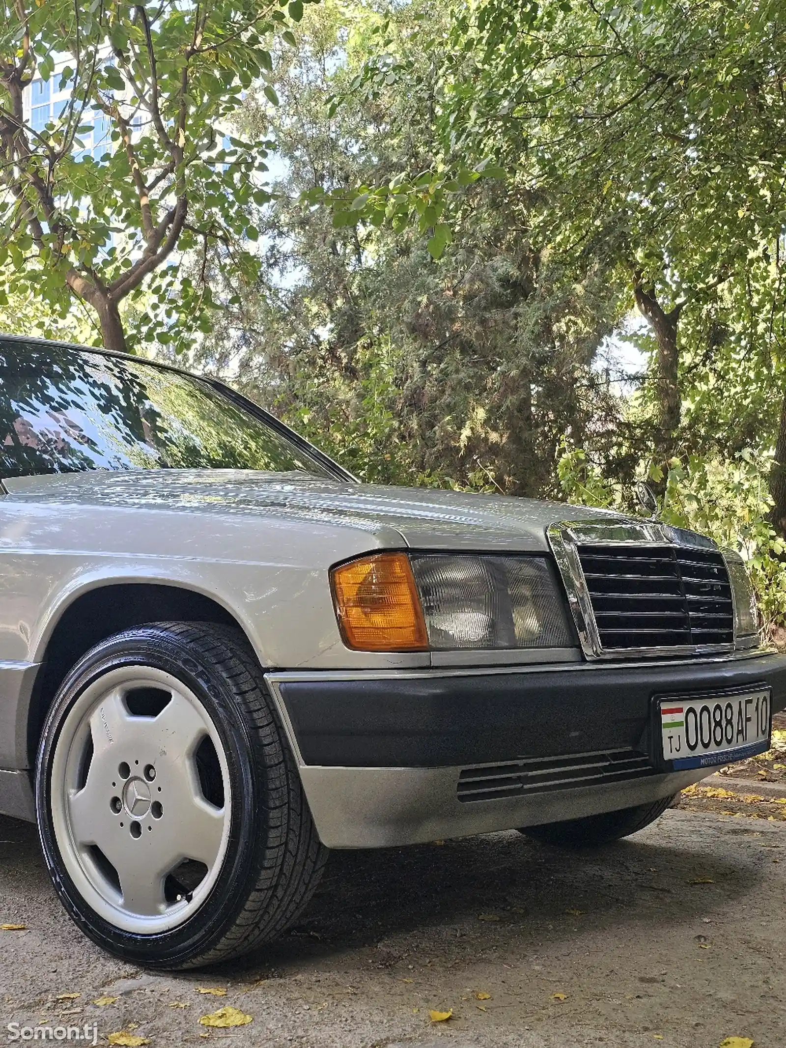 Mercedes-Benz W201, 1990-3