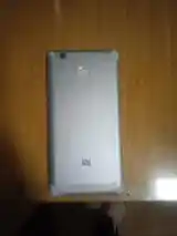 Телефон Xiaomi-2