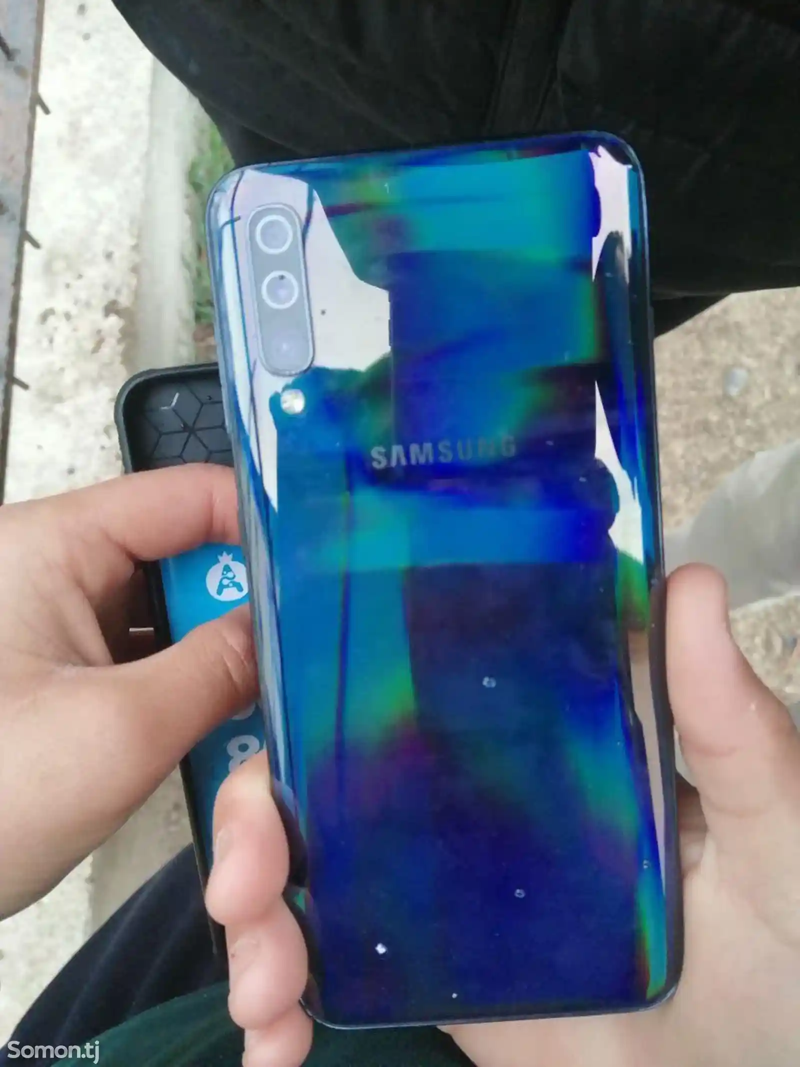 Samsung Galaxy A50-1