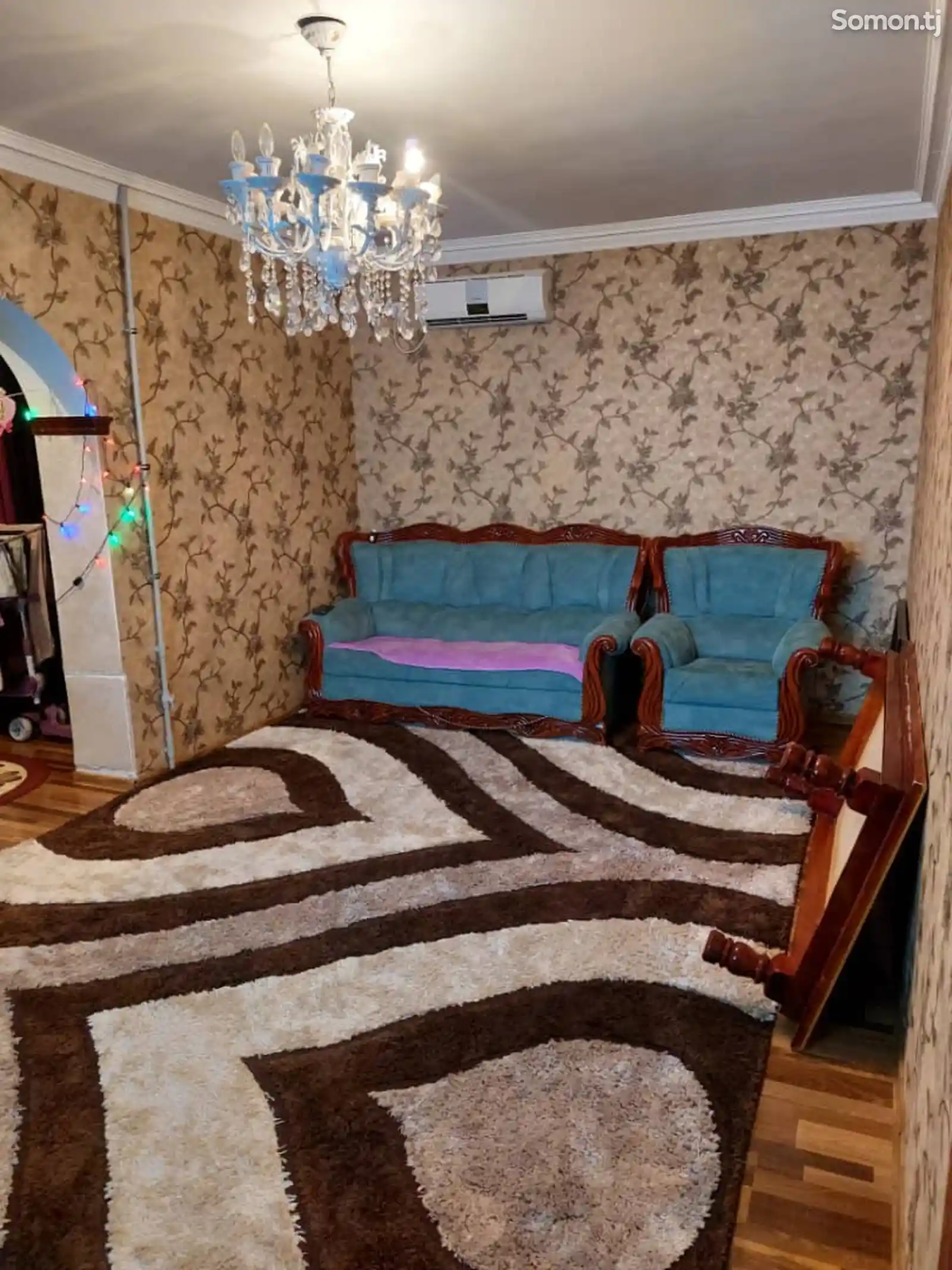 3-комн. квартира, 2 этаж, 65 м², поворот Аэропорта-8