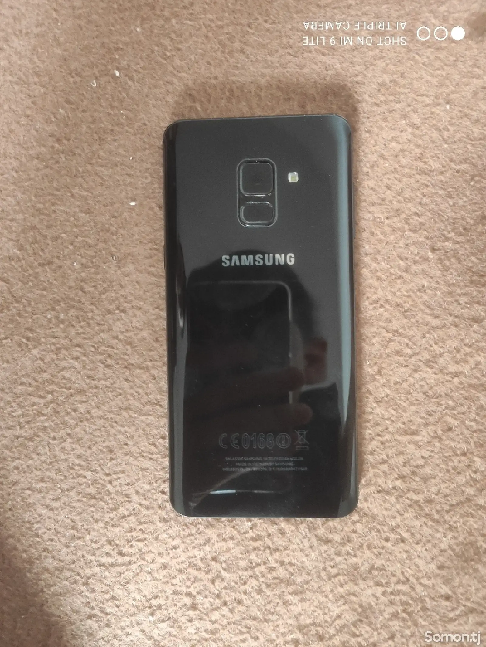 Samsung Galaxy A8-4