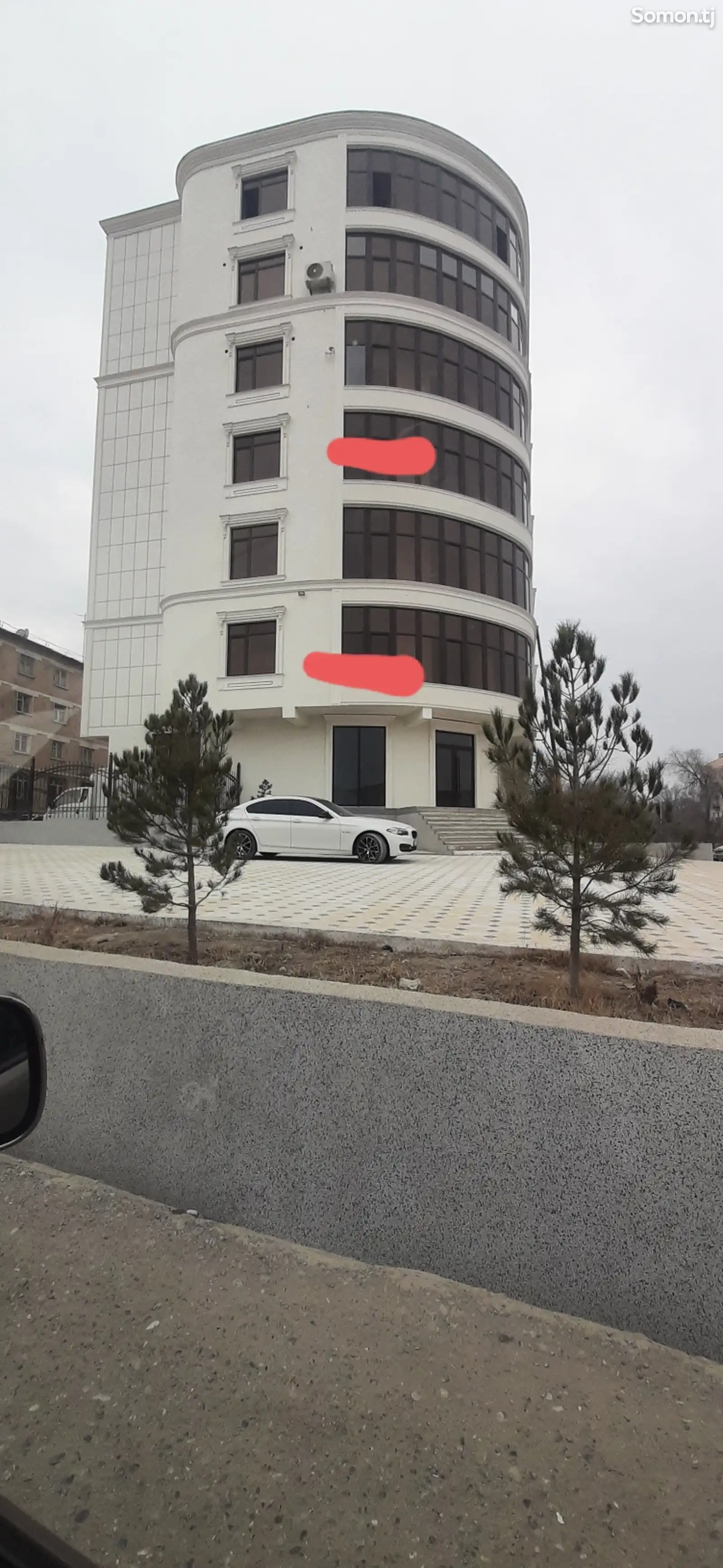 3-комн. квартира, 2 этаж, 111 м², исфара