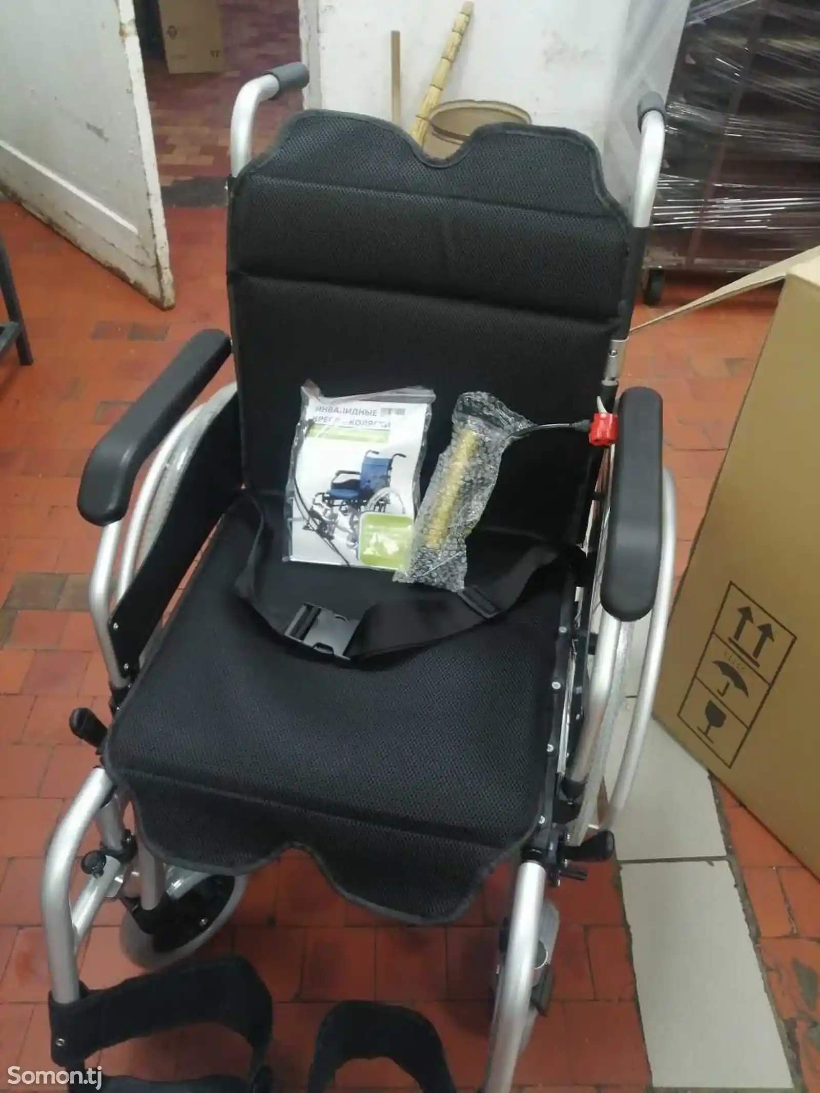 Инвалидная коляска-11