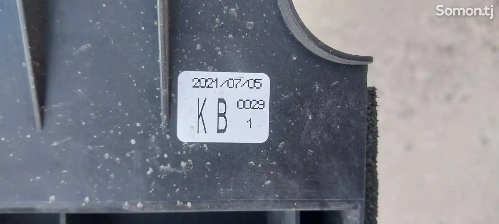 Жалюзи дефлектор радиатора Toyota Camry v70-6