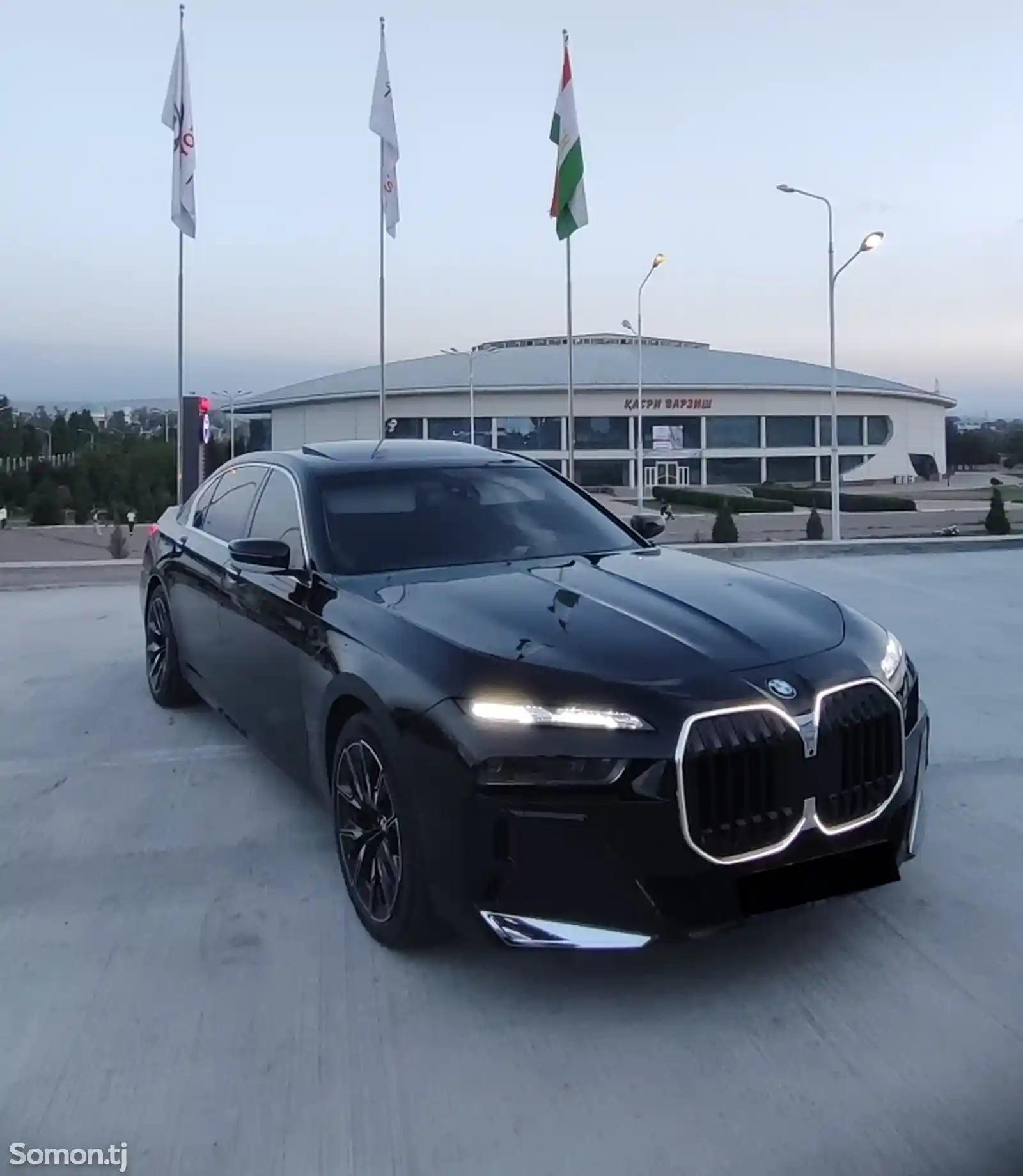 BMW 7 series, 2024-3