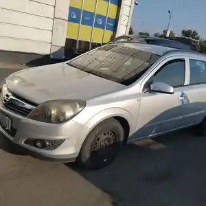 Opel Astra H, 2008