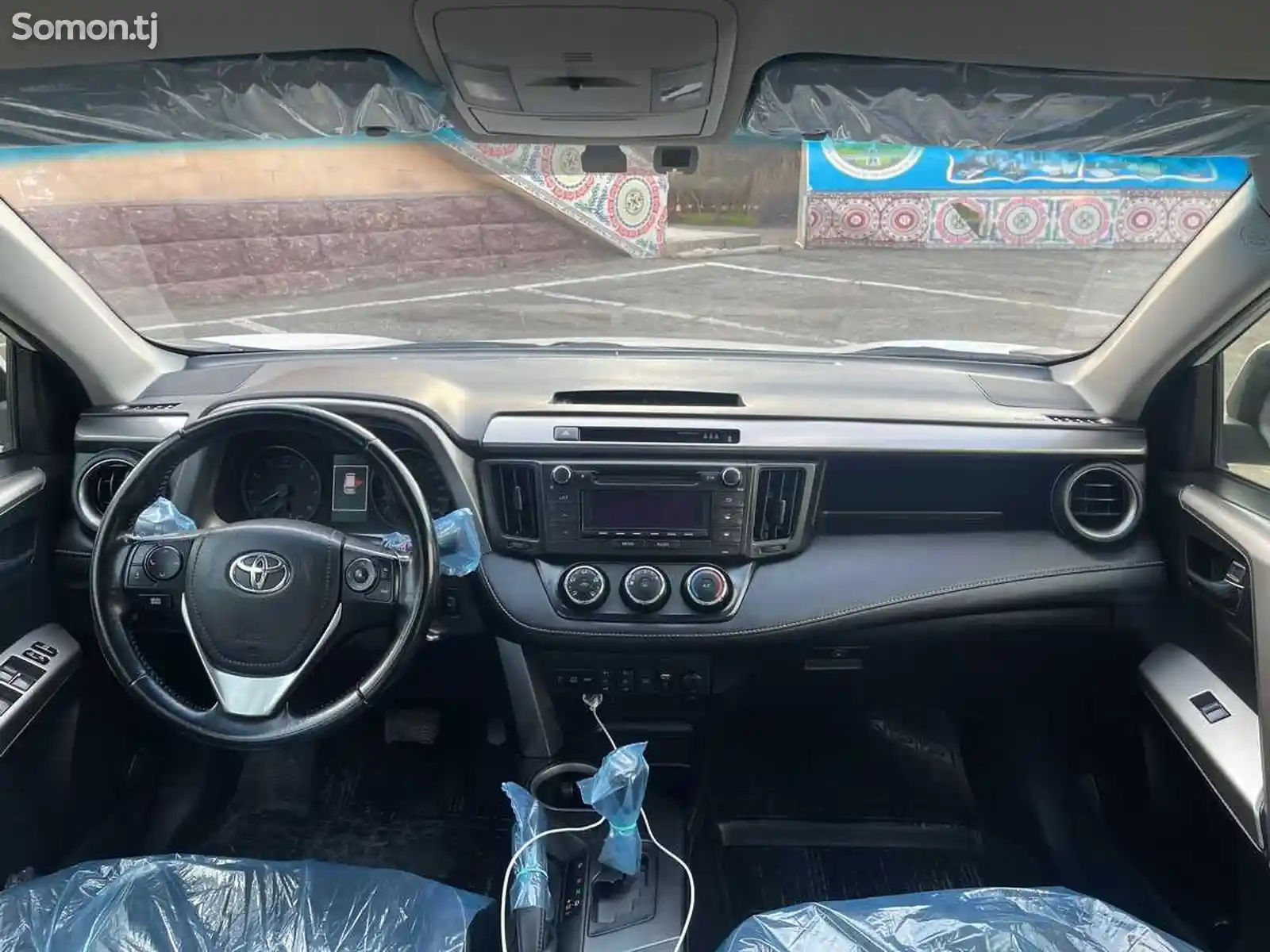 Toyota RAV 4, 2016-10