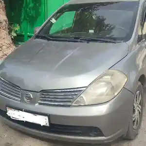 Nissan Tiida, 2008