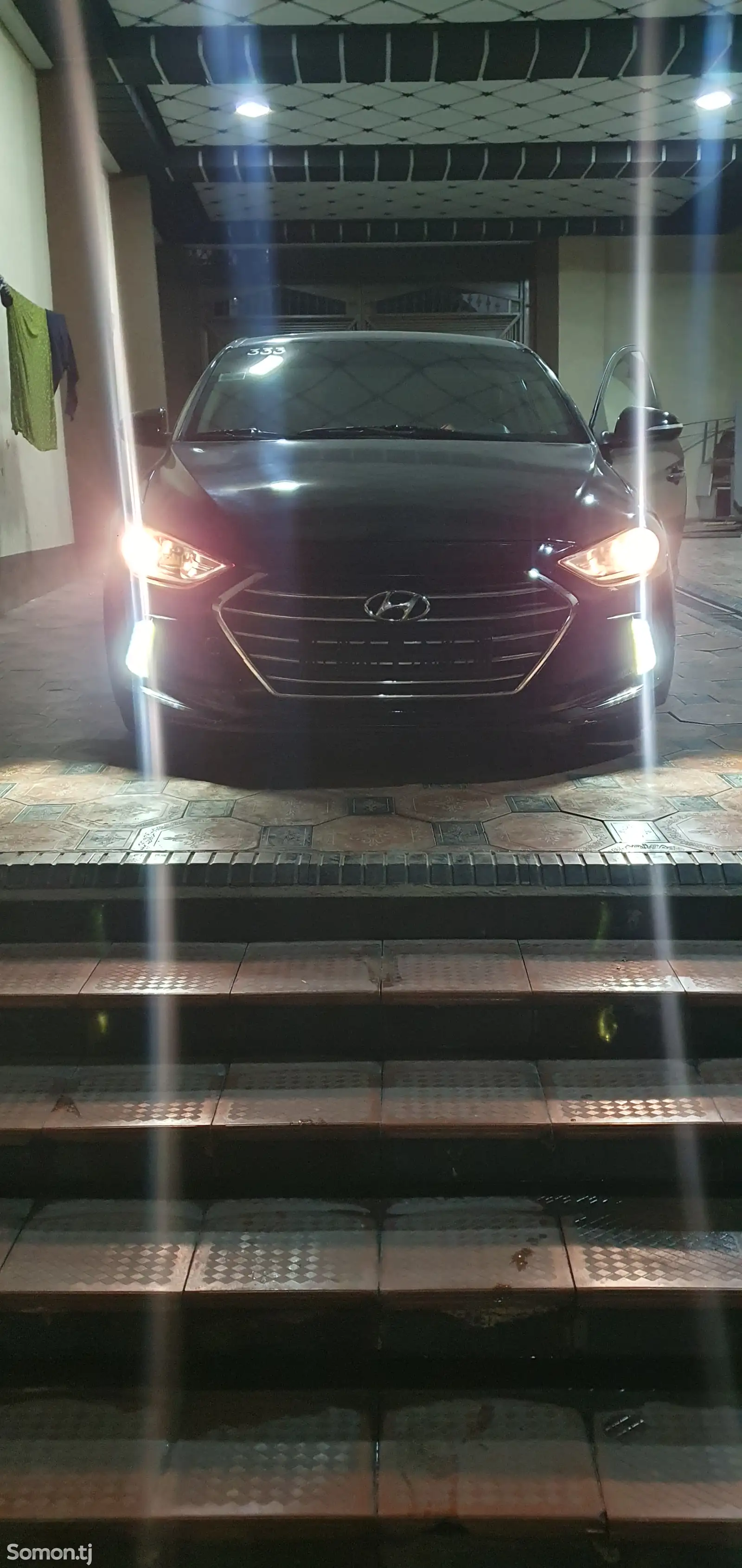 Hyundai Elantra, 2017-1