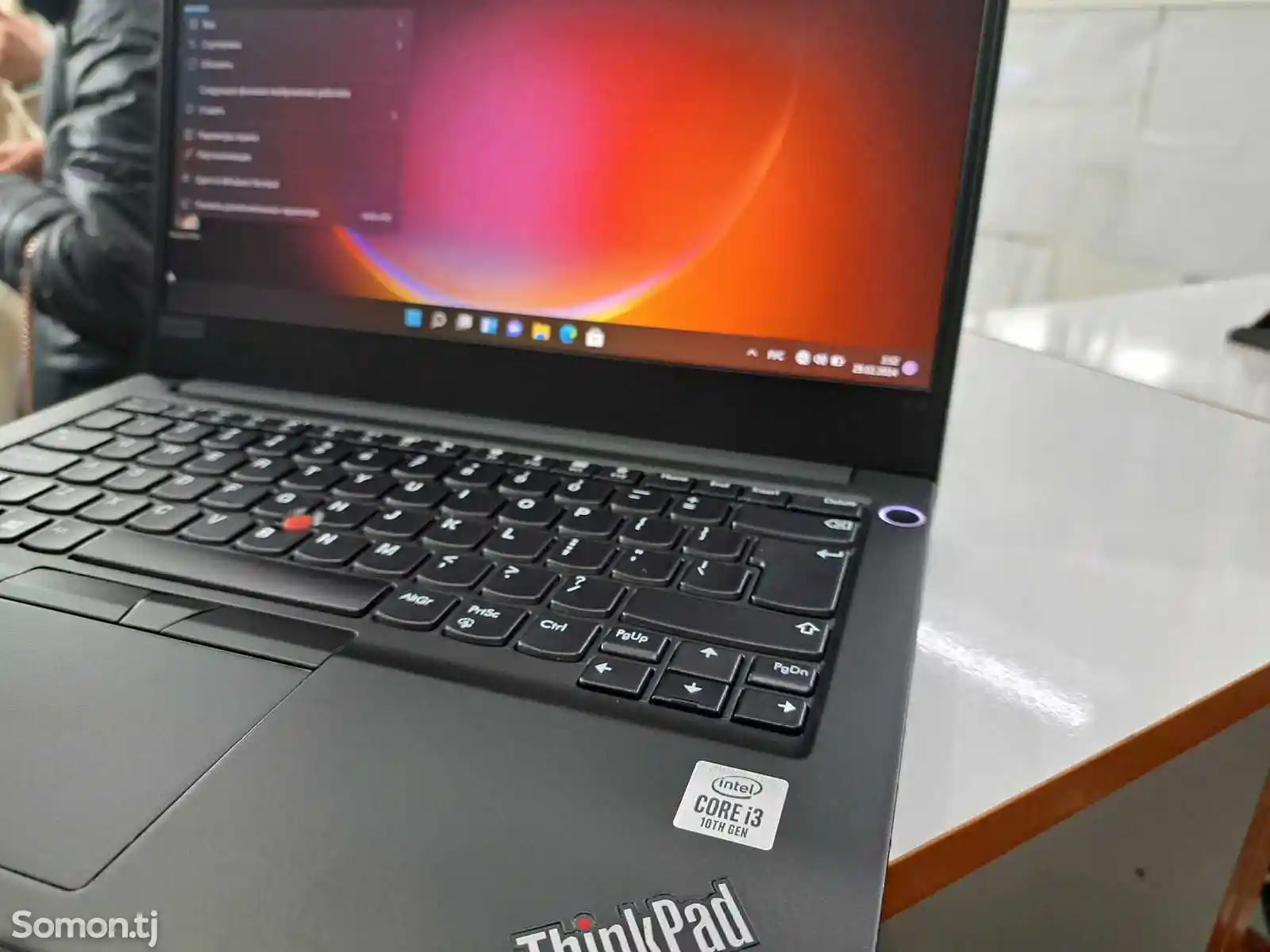 Ноутбук Lenovo ThinkPad Core i3 10th Gen 8/256gbSSD-3