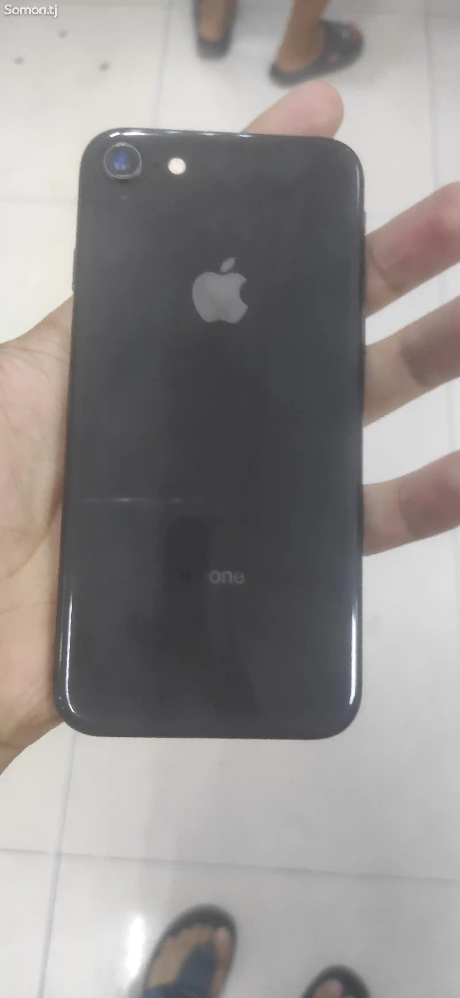 Apple iPhone 8, 64 gb-3