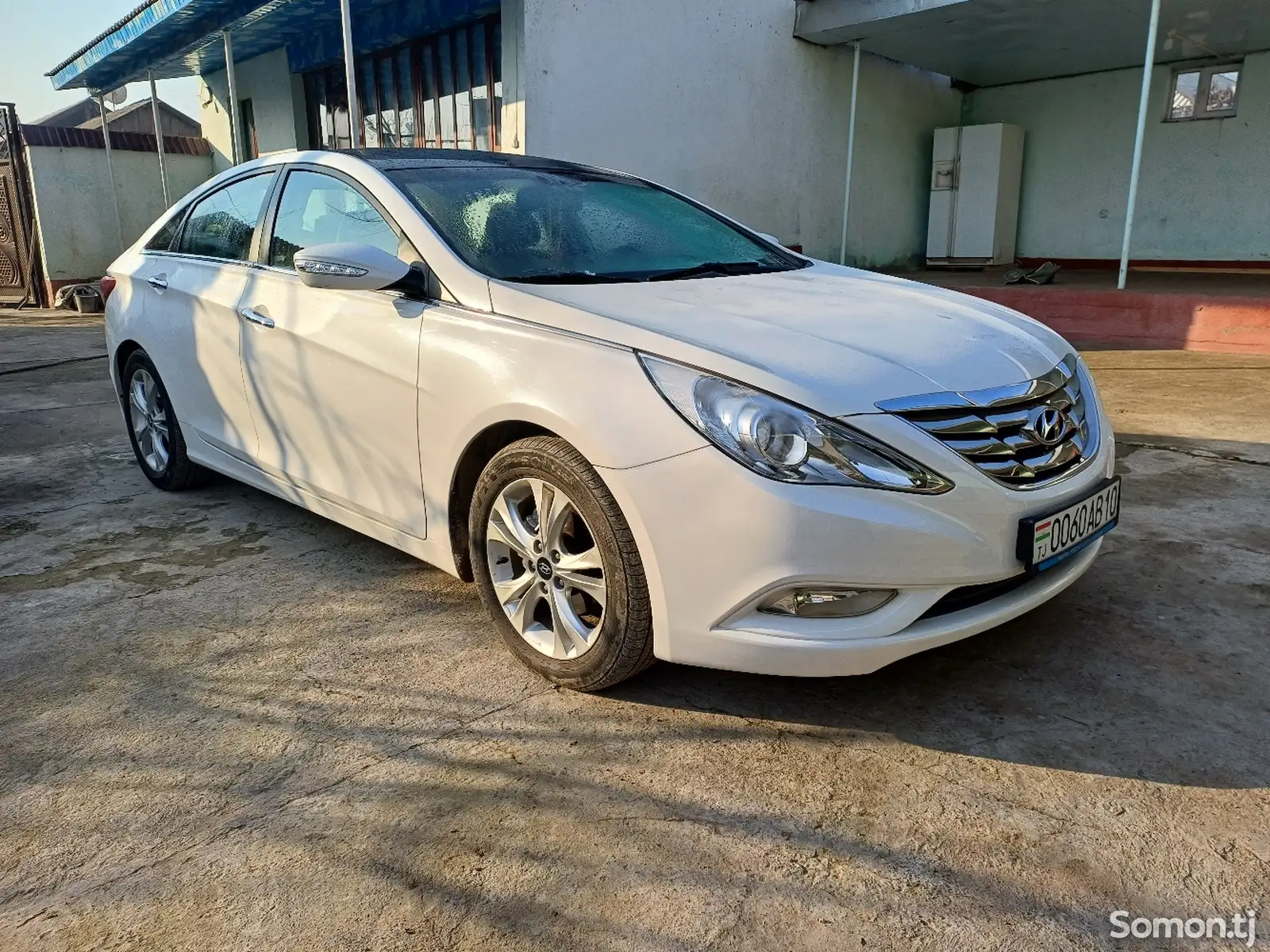 Hyundai Sonata, 2011-1