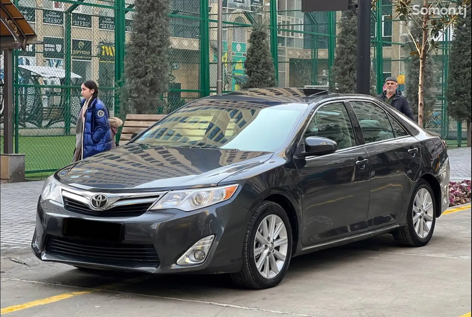 Toyota Camry, 2012-1