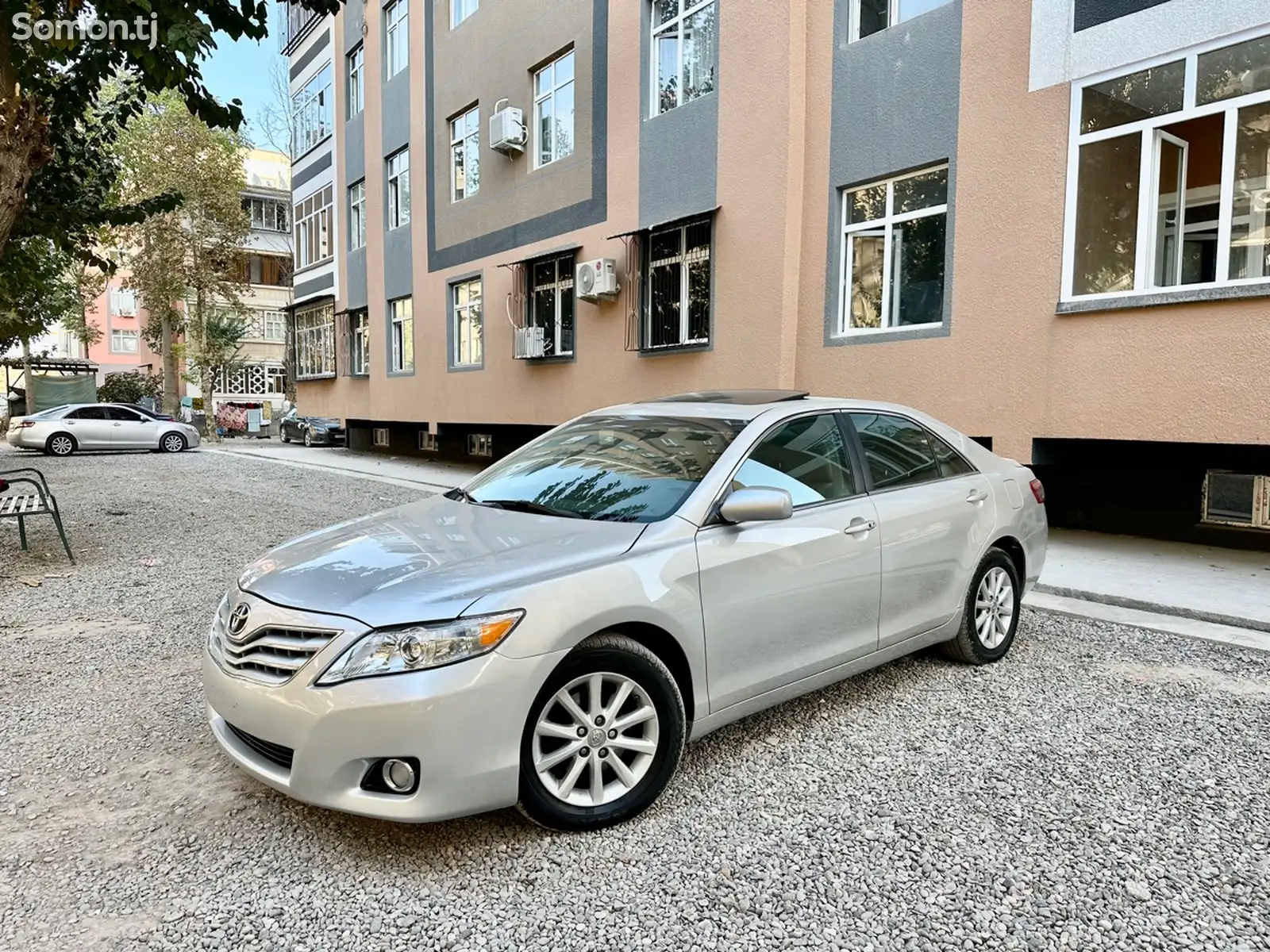 Toyota Camry, 2010-6