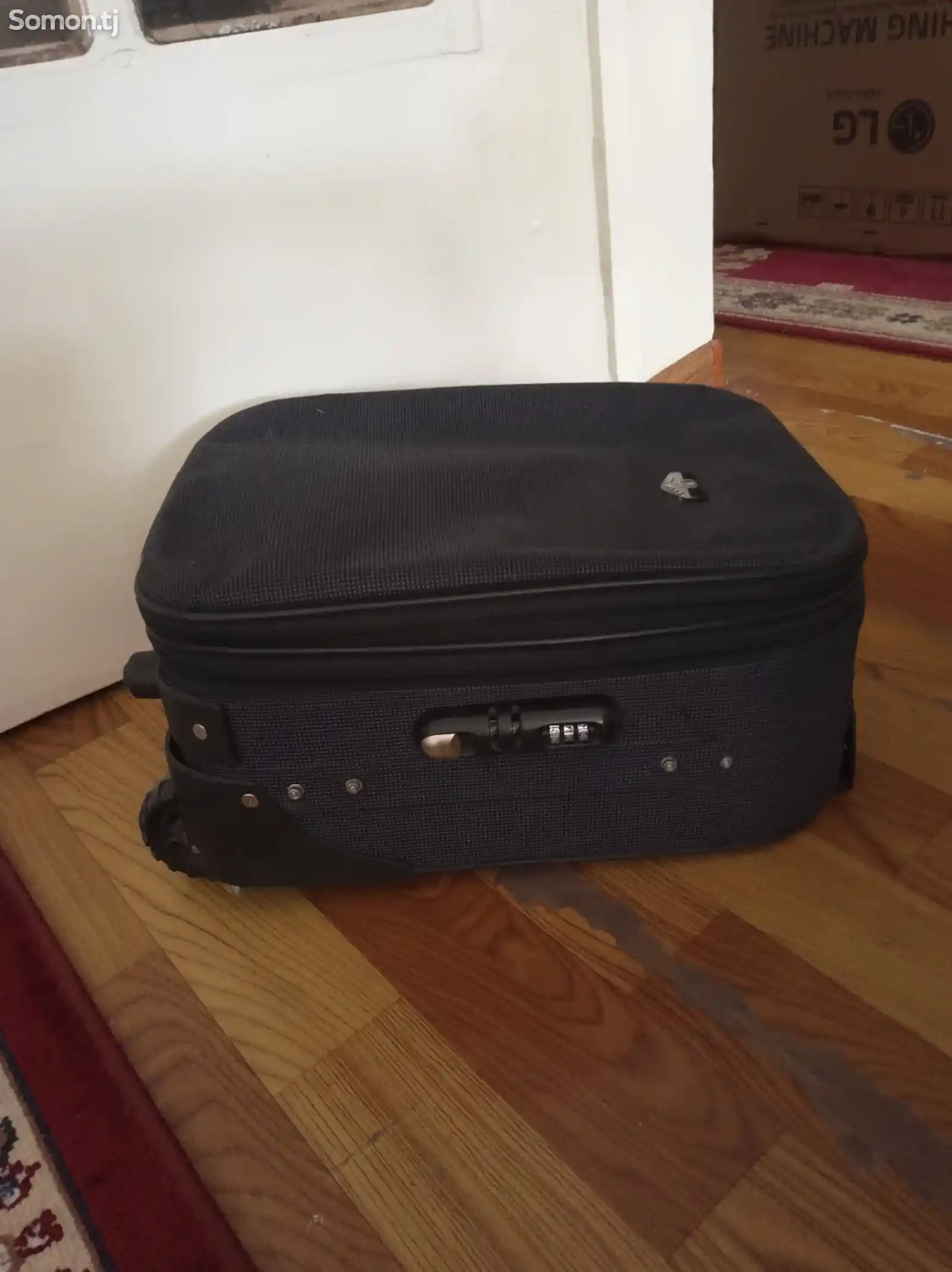 Небольшой чемодан,темно-синий цвет-3