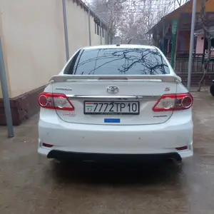 Toyota Corolla, 2011