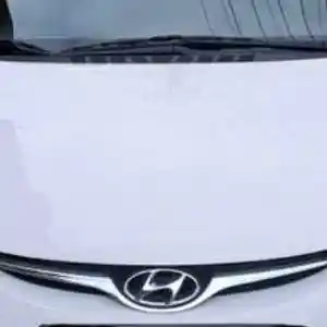 Капот на Hyundai Avante MD