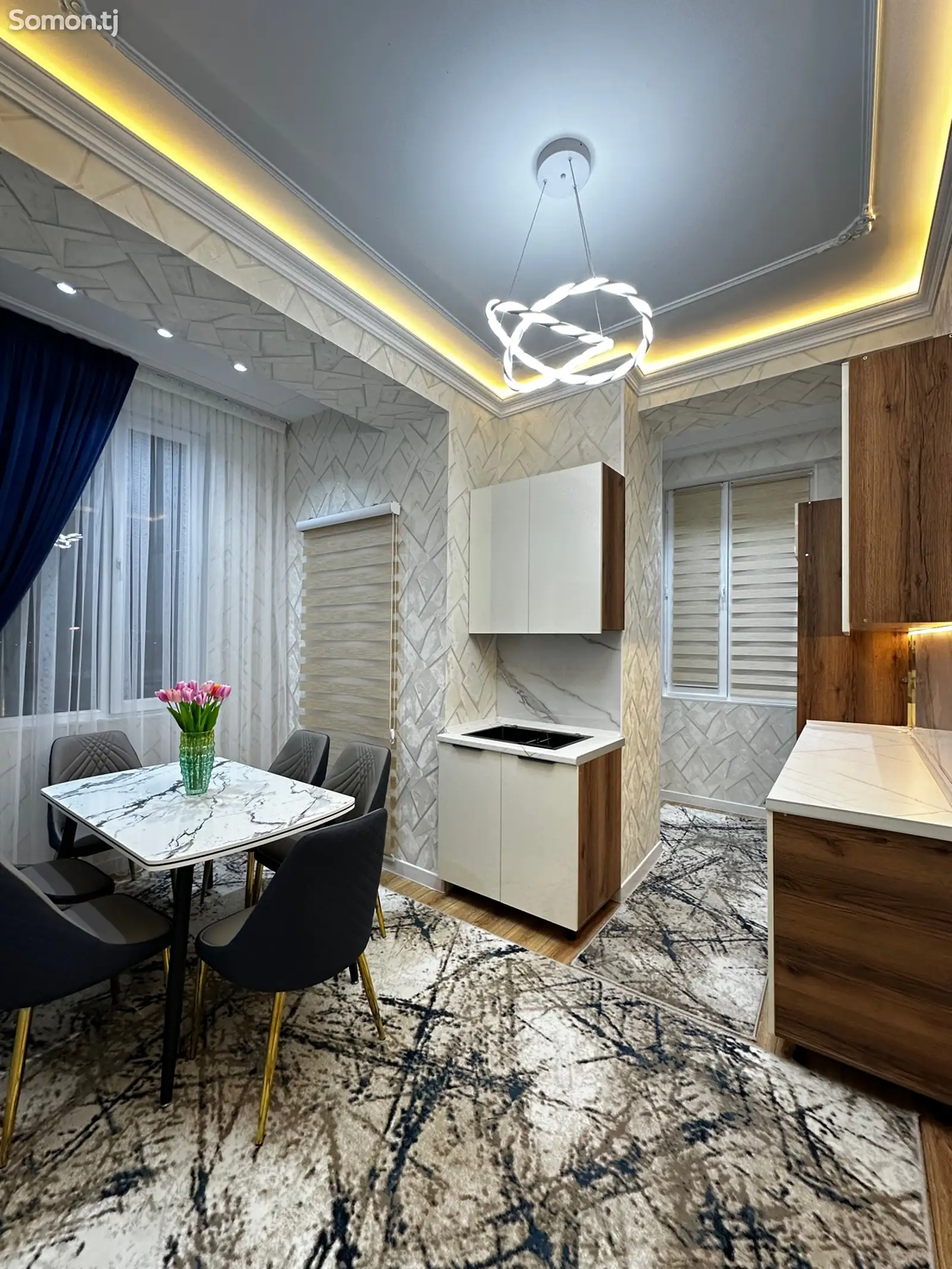 3-комн. квартира, 4 этаж, 94 м², 18мкр,Тунель-12