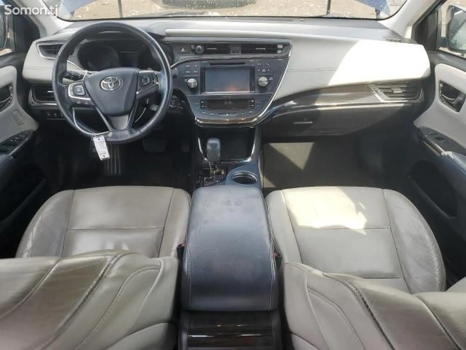 Toyota Avalon, 2015-7