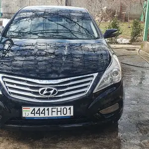 Hyundai Grandeur, 2011