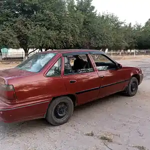 Daewoo Nexia, 1995