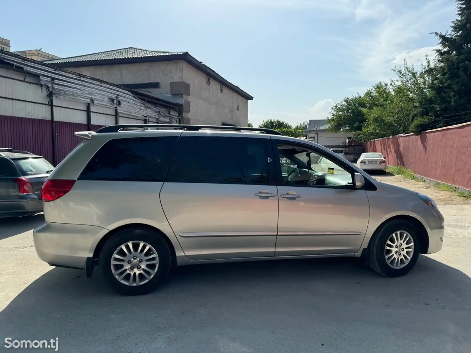 Toyota Sienna, 2008-4