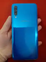 Samsung Galaxy A50-2