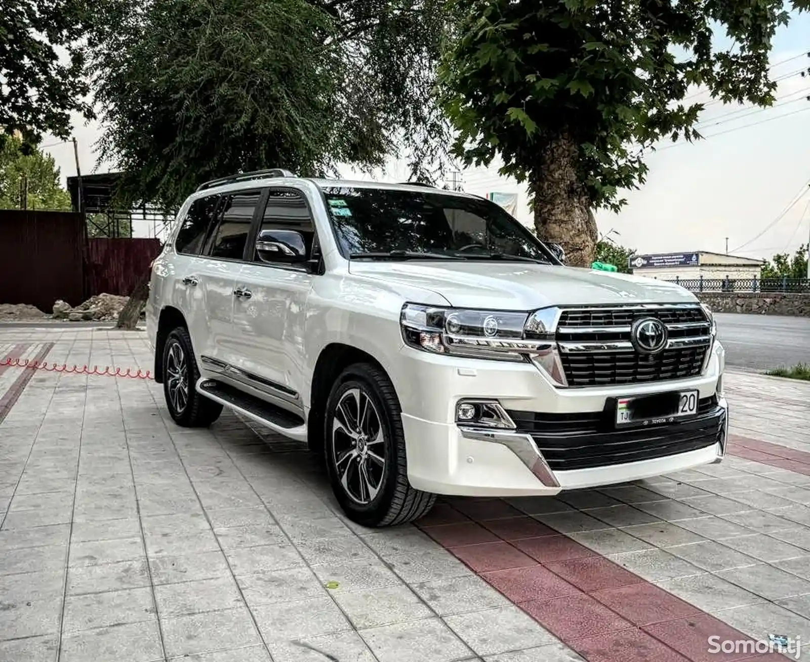 Toyota Land Cruiser, 2021-1