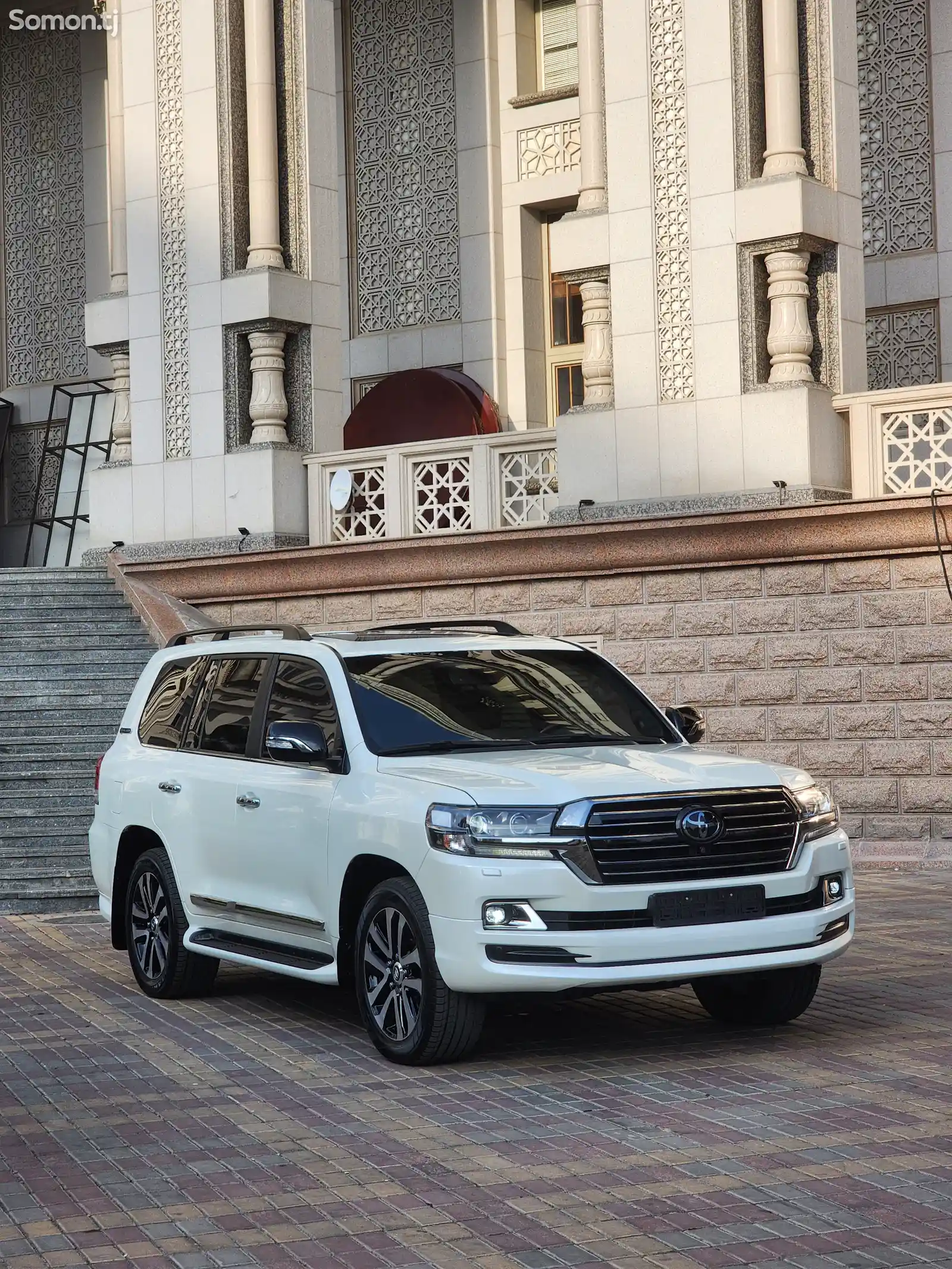 Toyota Land Cruiser, 2019-3