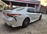 Toyota Camry, 2018-6