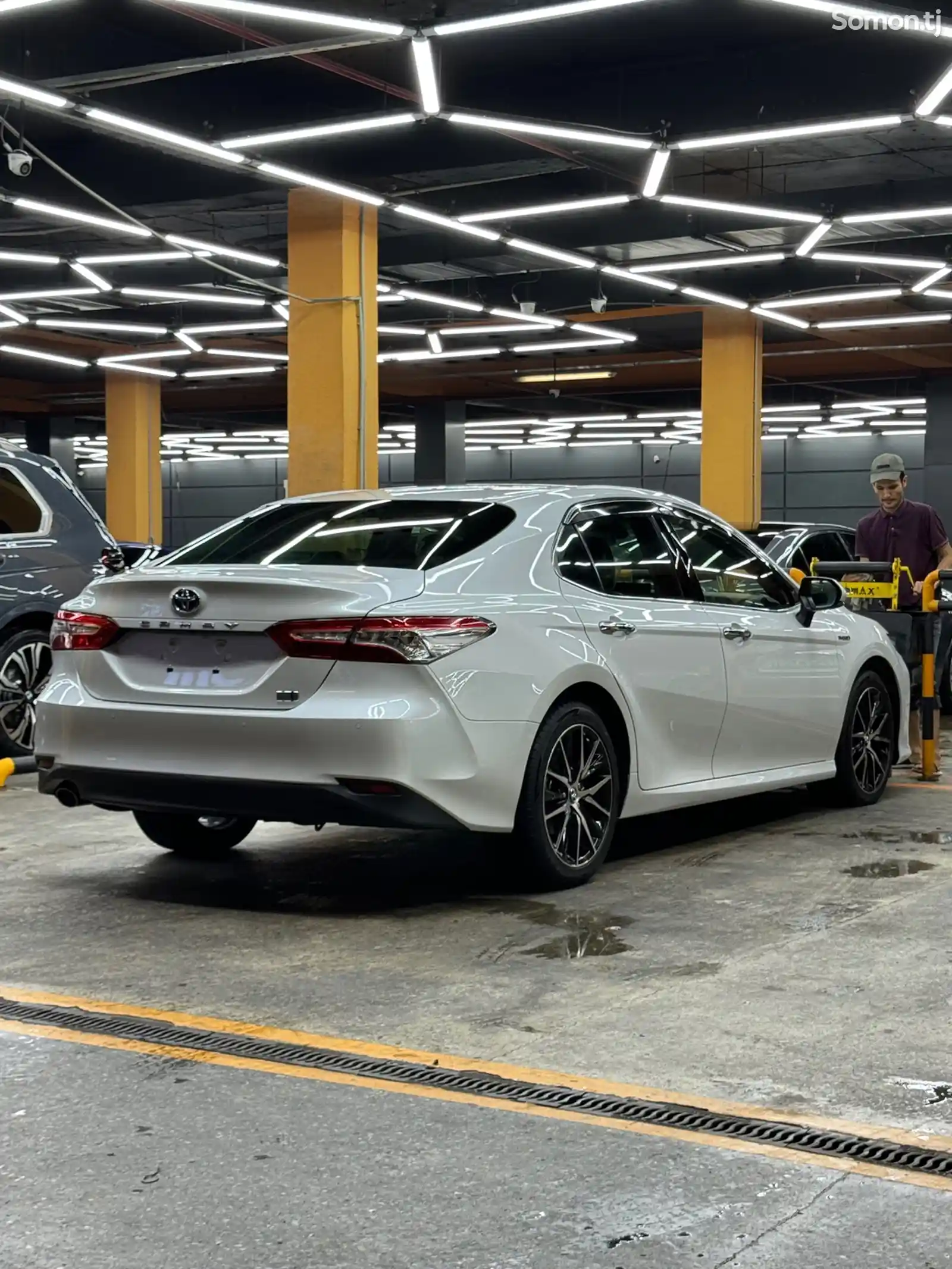 Toyota Camry, 2018-5