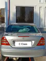 Mercedes-Benz C class, 2000-4