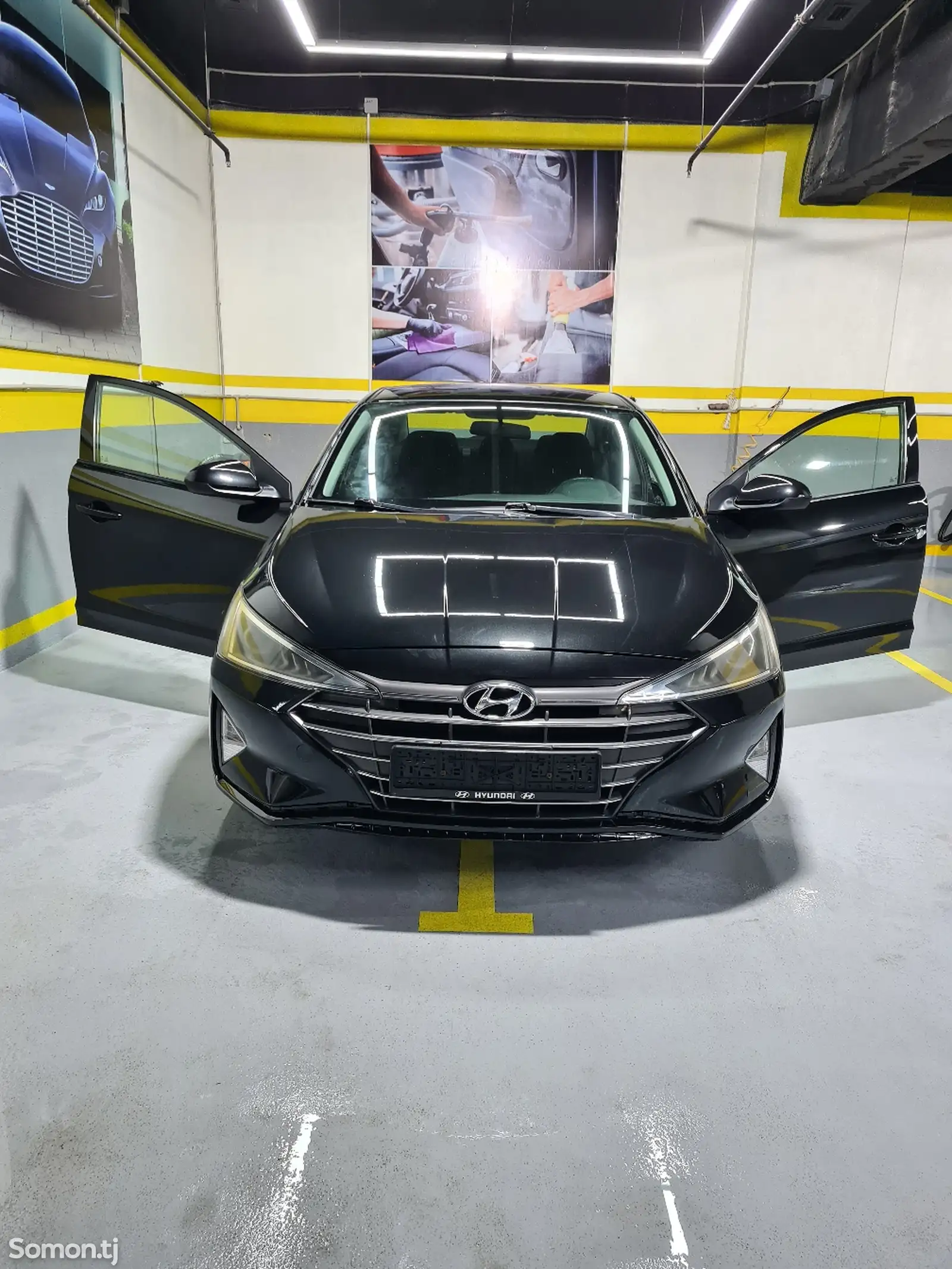 Hyundai Elantra, 2019-1