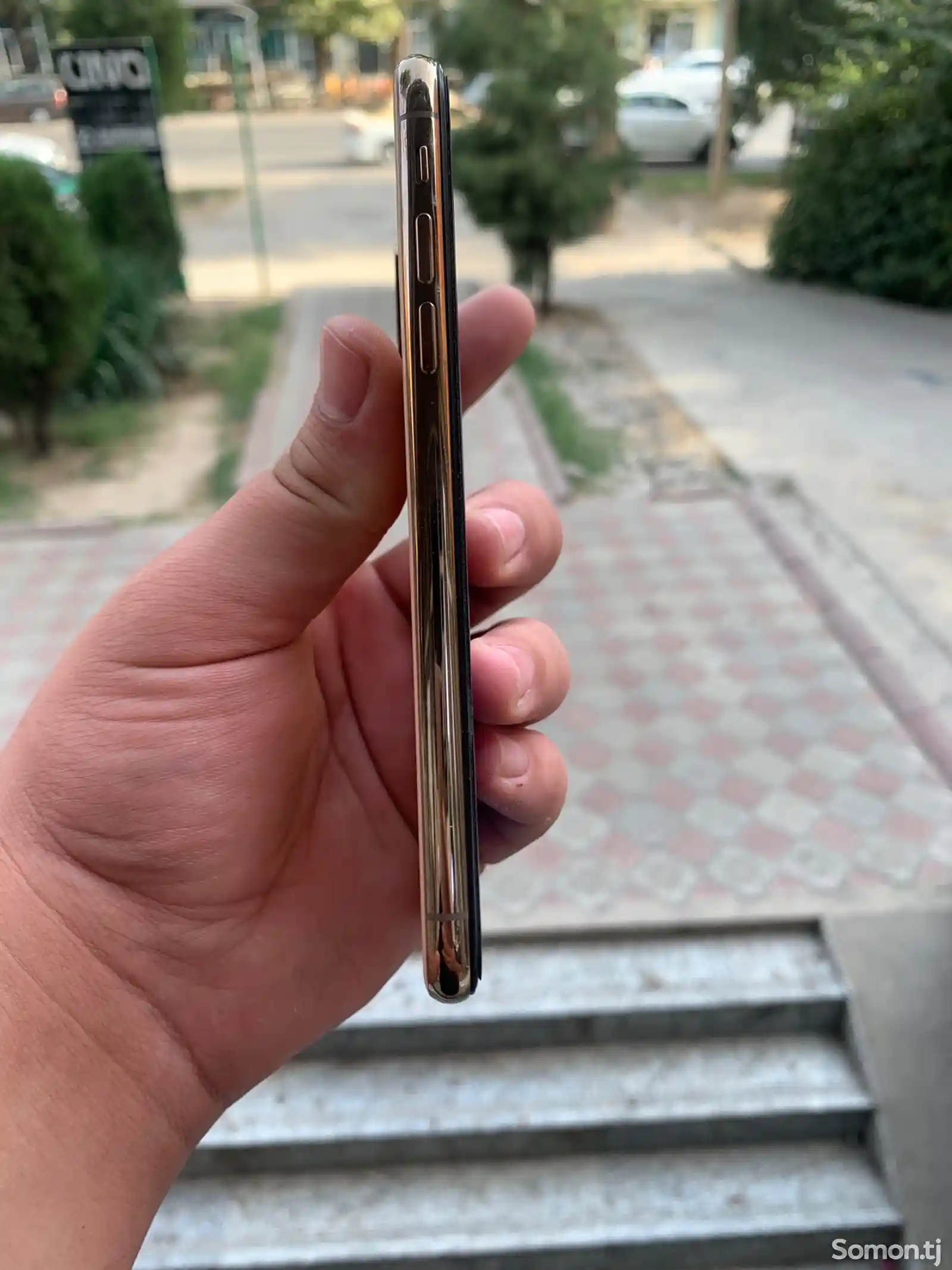 Apple iPhone Xs, 64 gb, Gold-3