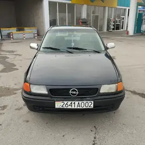 Opel Astra F, 1995