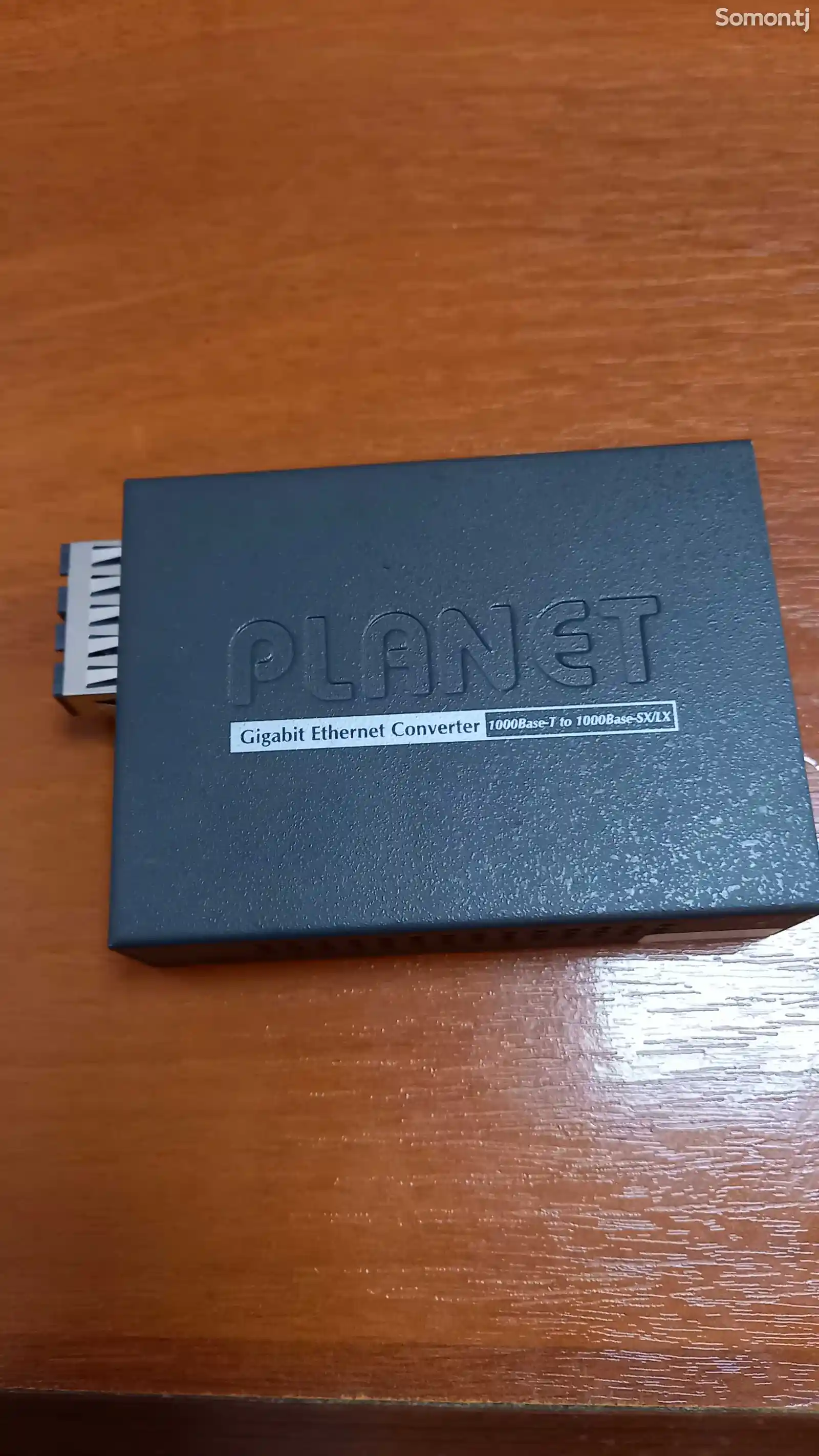 Медиаконвертер Planet gt702-5