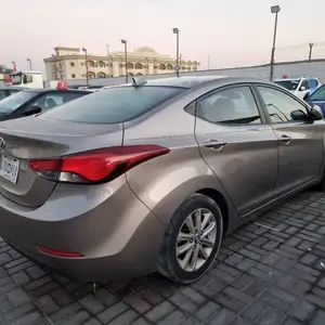 Hyundai Elantra, 2014