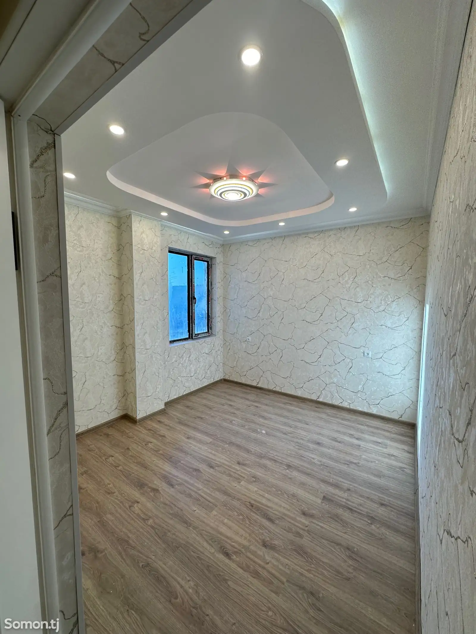 3-комн. квартира, 10 этаж, 70 м², Карасинка Назди Хайкали Модар-1