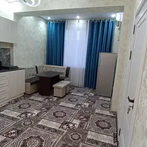 2-комн. квартира, 6 этаж, 45 м², 8 мкр