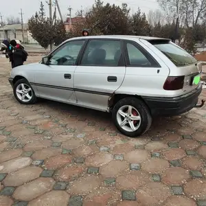 Opel Astra F, 1992