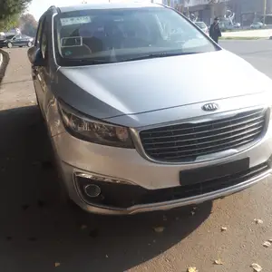 Kia Carnival, 2015