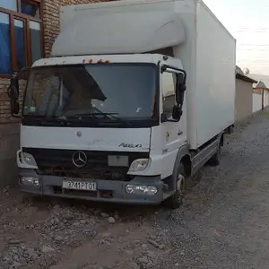 Контейнеровоз Mercedes-Benz Atego 816, 2007