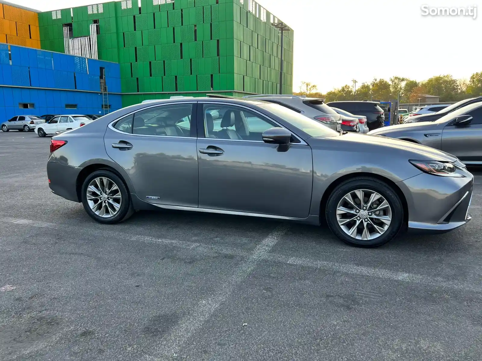 Lexus ES series, 2015-2