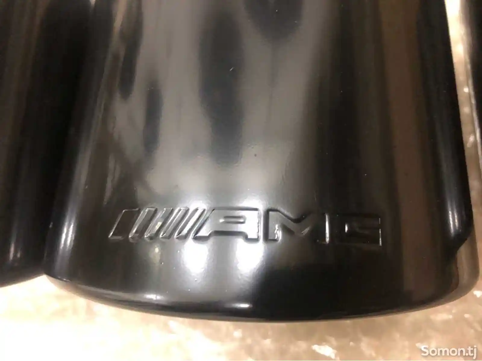 Насадка AMG для глушителей Mercedes-Benz W204-4