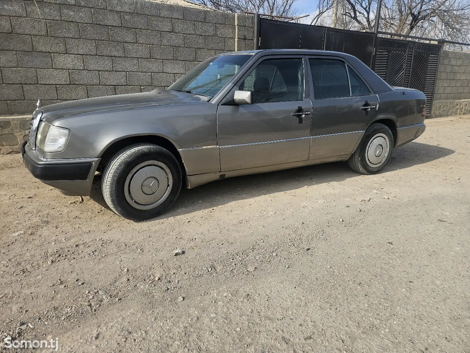 Mercedes-Benz W124, 1992-1