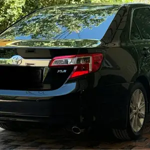 Toyota Camry, 2012