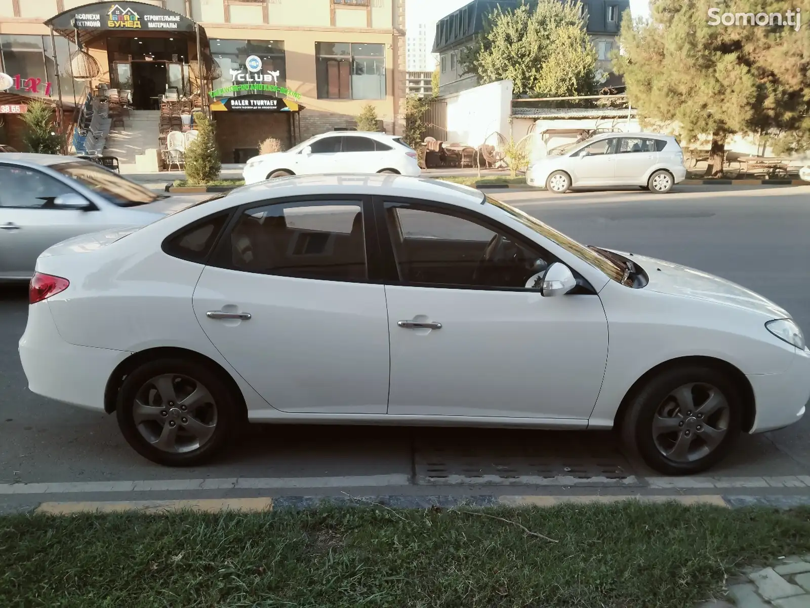 Hyundai Avante, 2010-3